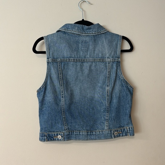 [M] Old Navy Denim Vest - Picture 3 of 5